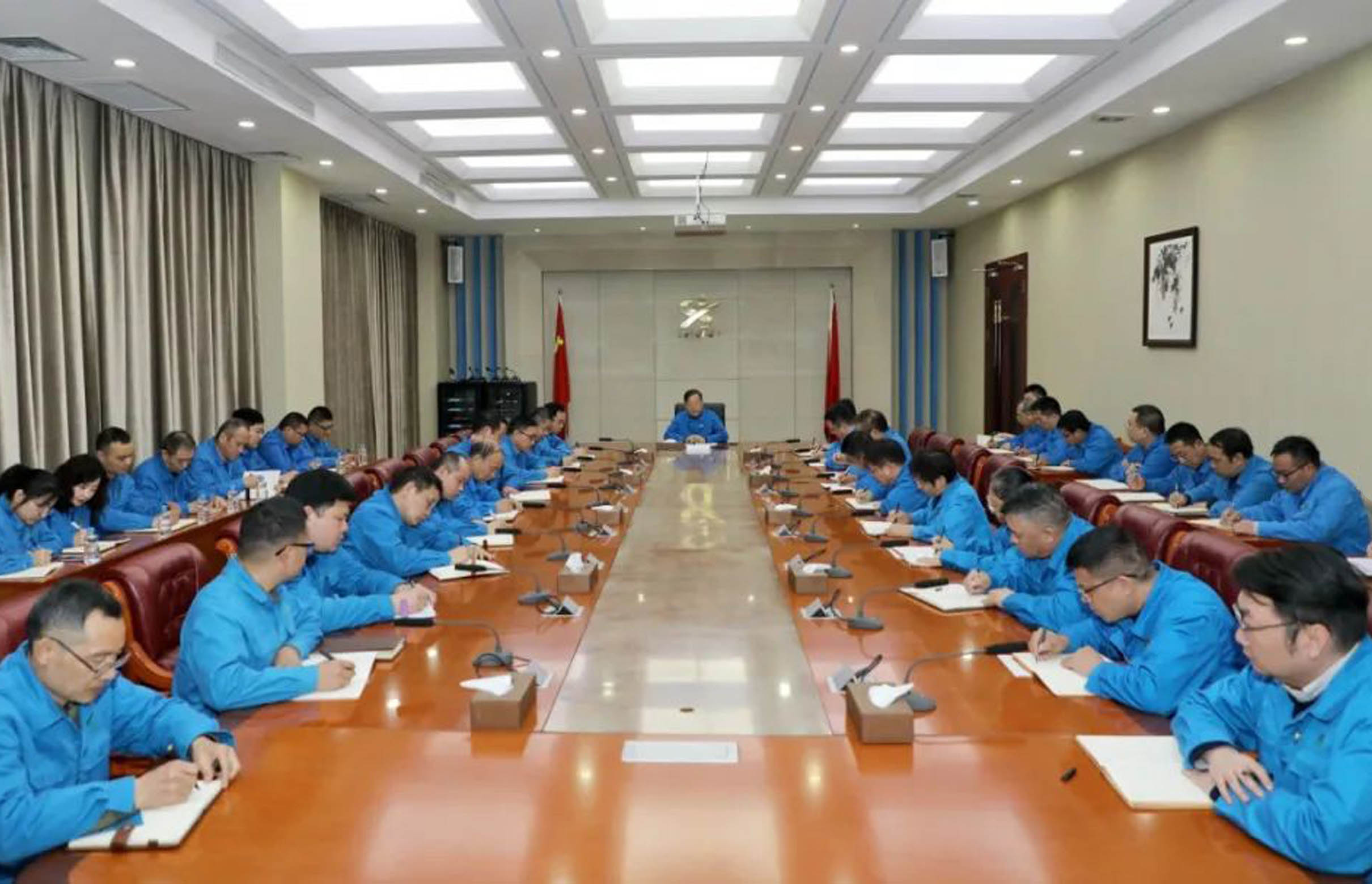 学习民营企业座谈会精神——K8凯发·国际官方网站集团：发挥装备能力强、制造能力强、创新能力强的优势，坚守主业、做强实业。